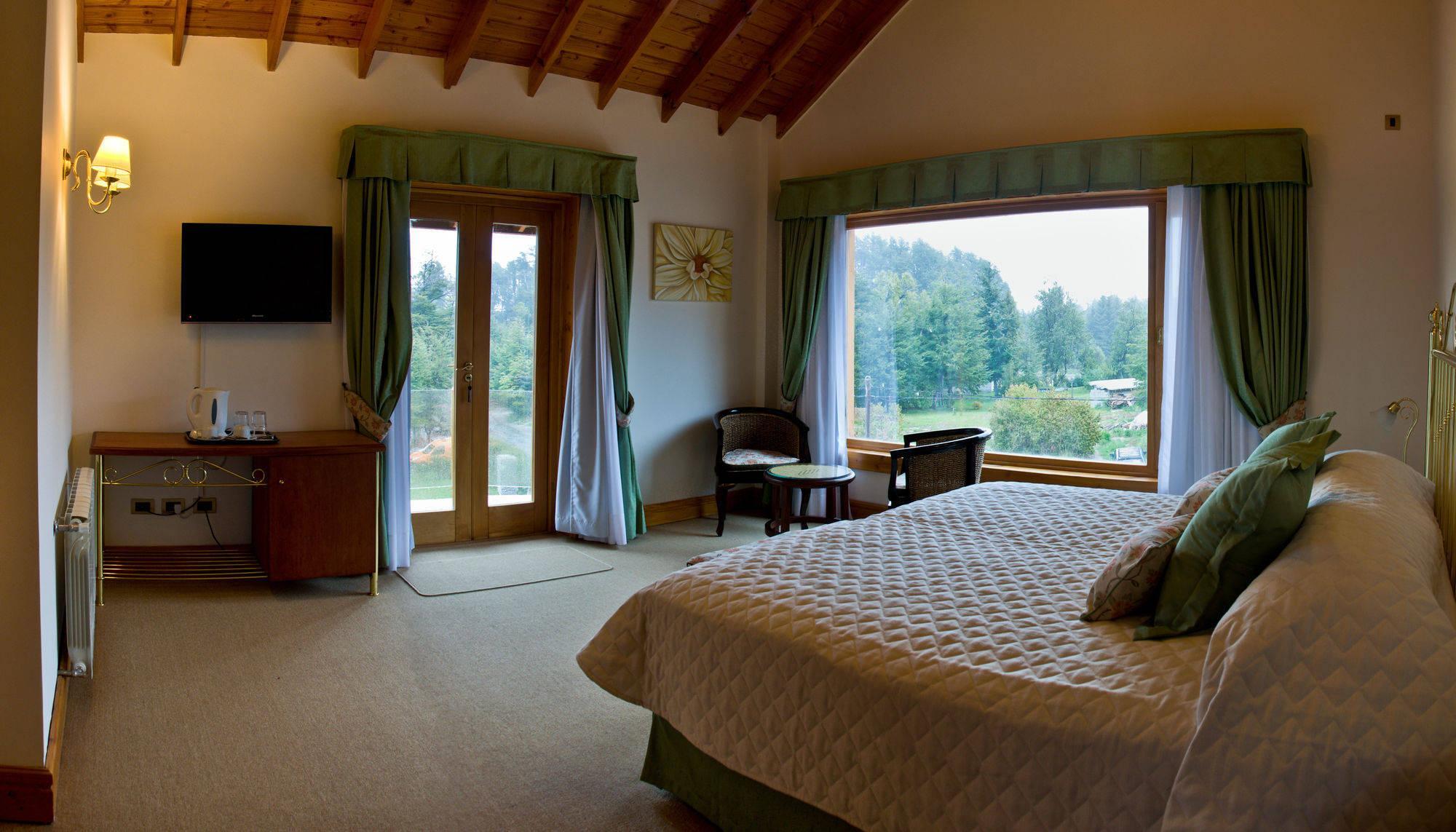 Hosteria Patagon Villa La Angostura Εξωτερικό φωτογραφία